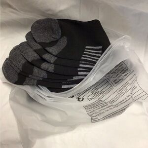 NEW IN BAG  Black Mens Casual Crew Socks 3 pair